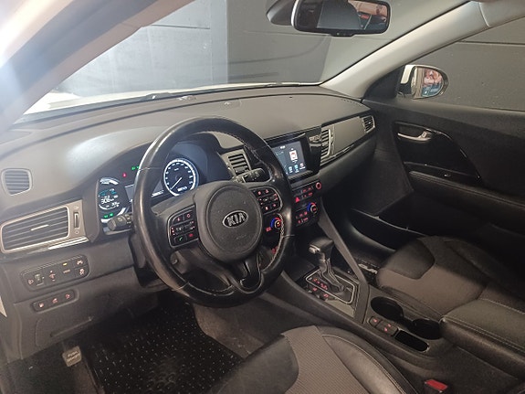 Kia Niro 11 of 15