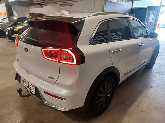 Kia Niro 7 of 15