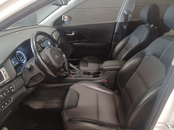 Kia Niro 10 of 15