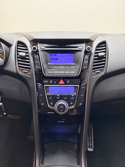 Hyundai i30 9 of 10