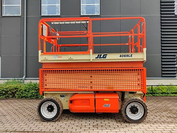 JLG 4069 LE 3 of 6