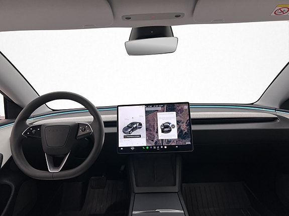 Tesla Model 3 14 of 30
