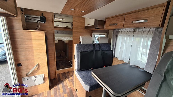Weinsberg CaraSuite 700 ME 4 of 9