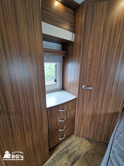 Polar 560 CTH VK Selected 5 of 7