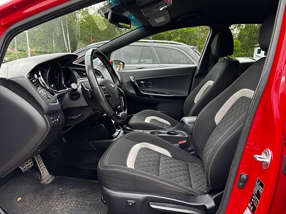 Kia Ceed 4 of 10