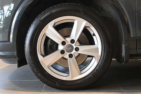 Audi Q2 6 of 19