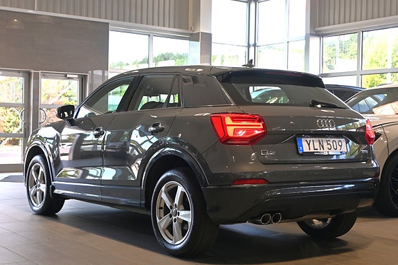 Audi Q2 3 of 19