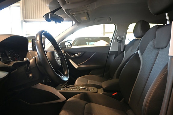 Audi Q2 8 of 19