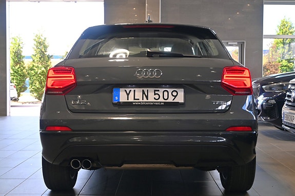 Audi Q2 4 of 19