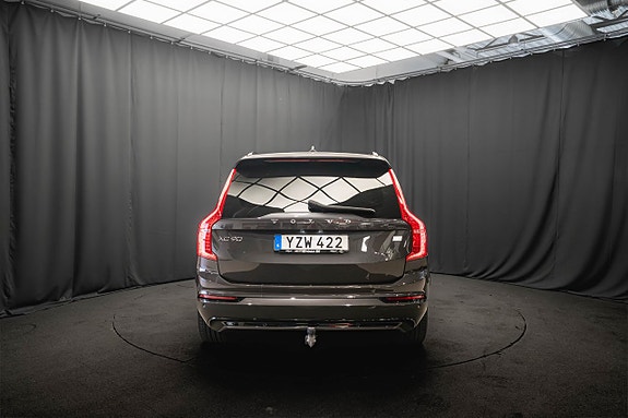 Volvo XC90 8 of 27