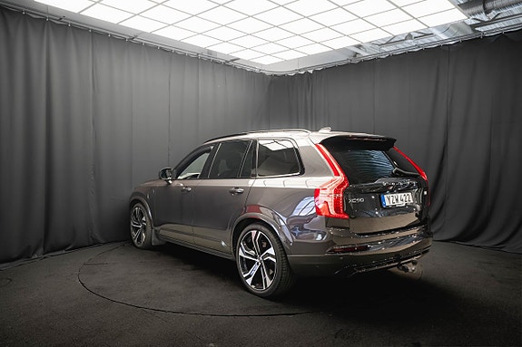 Volvo XC90 9 of 27