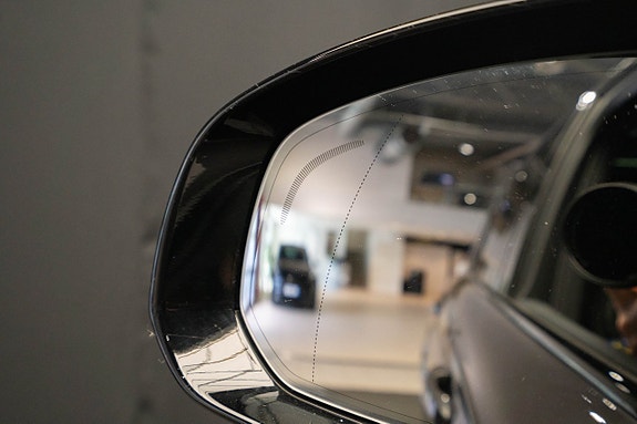 Volvo XC90 26 of 27