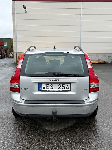 Volvo V50 4 of 10