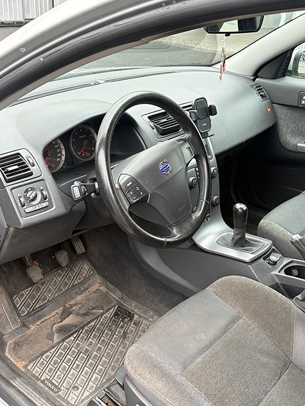 Volvo V50 6 of 10