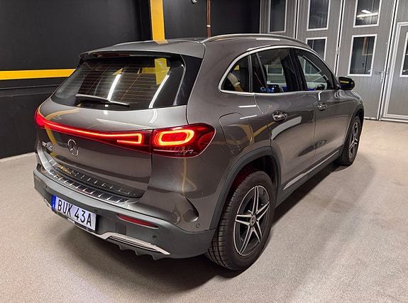 Mercedes-Benz EQA250 6 of 15