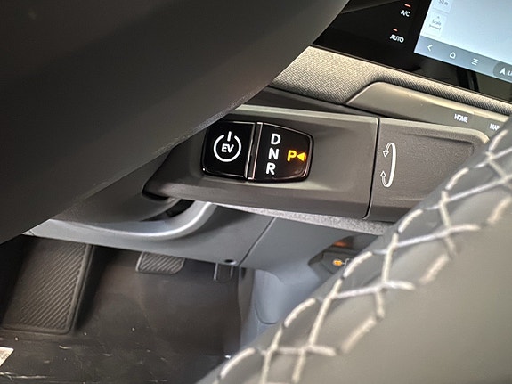 Kia EV3 10 of 17