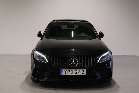 Mercedes-Benz C220 d 2 of 27