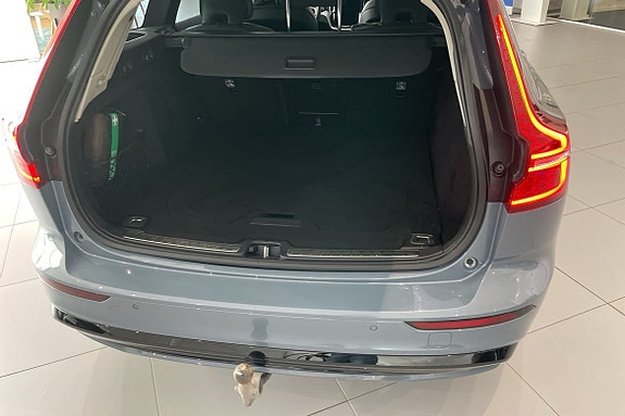Volvo V60 13 of 24
