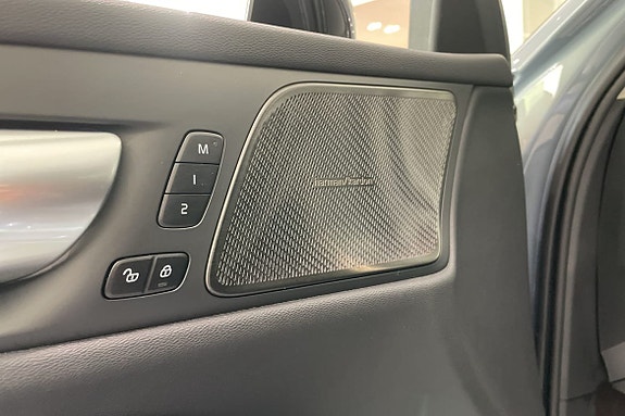 Volvo V60 18 of 24