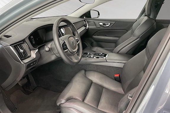 Volvo V60 7 of 24