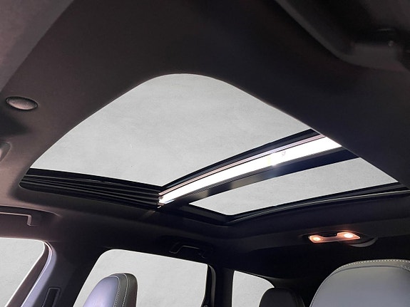 Volvo XC60 18 of 21