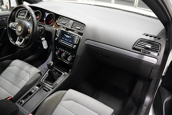 Volkswagen Golf I 9 of 20