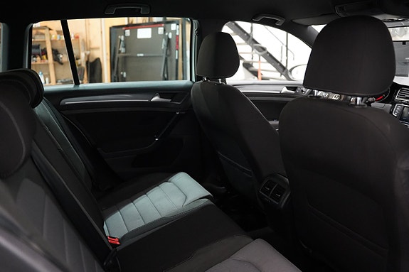 Volkswagen Golf I 19 of 20
