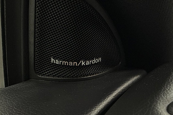 Mercedes-Benz CLA200 27 of 29