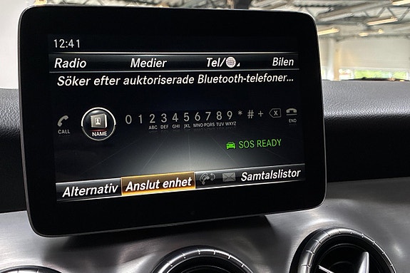 Mercedes-Benz CLA200 24 of 29