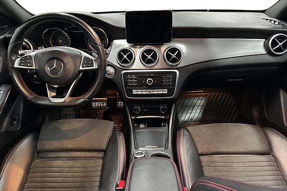 Mercedes-Benz CLA200 12 of 29