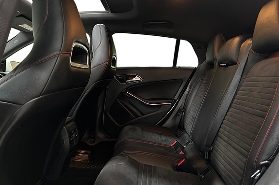 Mercedes-Benz CLA200 14 of 29