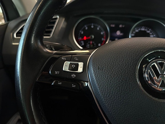 Volkswagen Tiguan 17 of 21