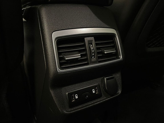 Renault Koleos 21 of 24