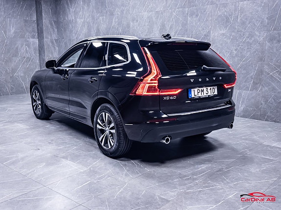 Volvo XC60 5 of 30