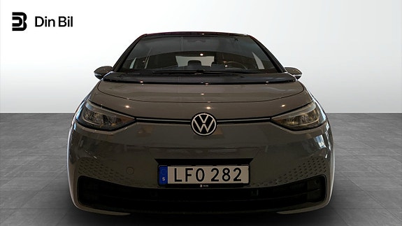 Volkswagen ID.3 4 of 14