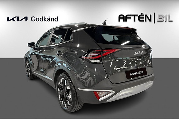 Kia Sportage 8 of 28