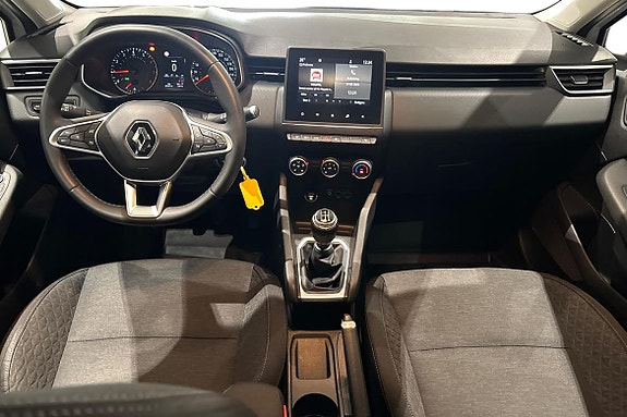 Renault Clio 10 of 20