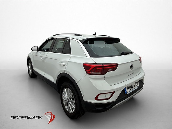 Volkswagen T-Roc 5 of 30