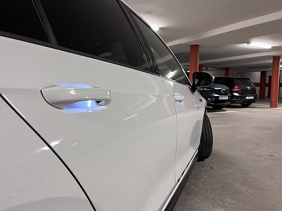 Volkswagen Golf VIII 16 of 24