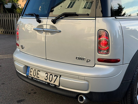MINI Clubman One 11 of 24