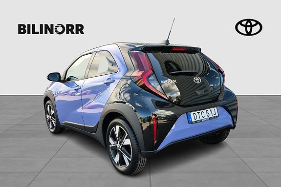 Toyota Aygo X 3 of 11