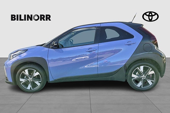 Toyota Aygo X 2 of 11