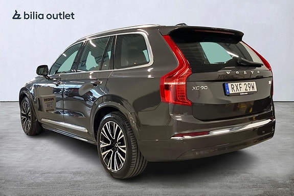 Volvo XC90 3 of 30