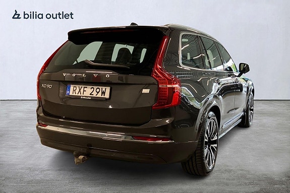 Volvo XC90 4 of 30