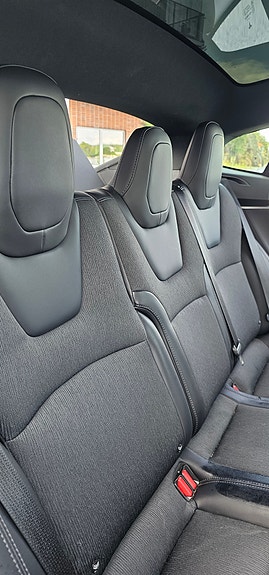 Tesla Model S 9 of 11