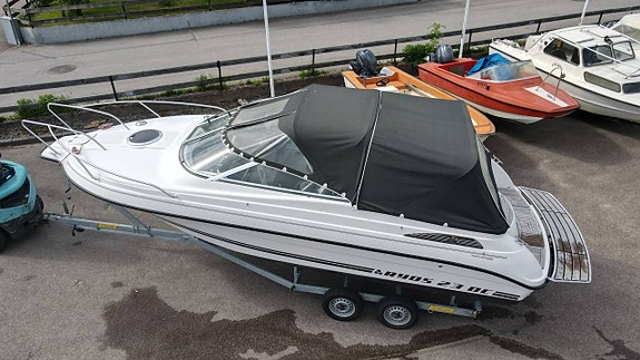 Ryds 23 DC - Mercruiser 4.3 MPI - 2011 11 of 12