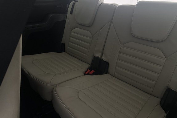 Ford Galaxy 17 of 30