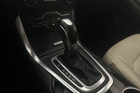 Ford Galaxy 29 of 30