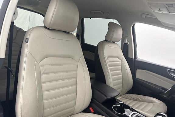 Ford Galaxy 9 of 30