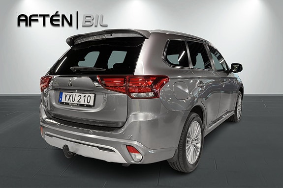 Mitsubishi Outlander 10 of 30